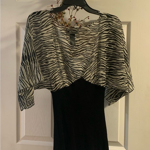 GUESS Authentic Brand Top (Size - XS) Sweater Shirting - Picture 3 of 13